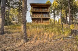 Bigfoot Lodge