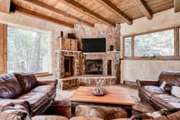 Casa Grande - the Palace in the Pines
