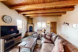 Cozy Oasis Unit 16