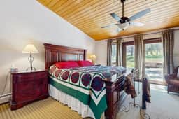 Pine Valley Lodge