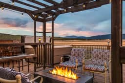 Sunrise Vista Villa