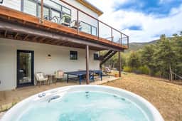 Piñon Ridge Retreat