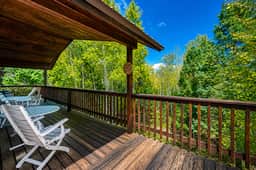 Trailhead Retreat - Image 3