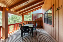 Pine Top Loft - Image 2