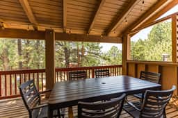 Pine Top Loft - Image 3
