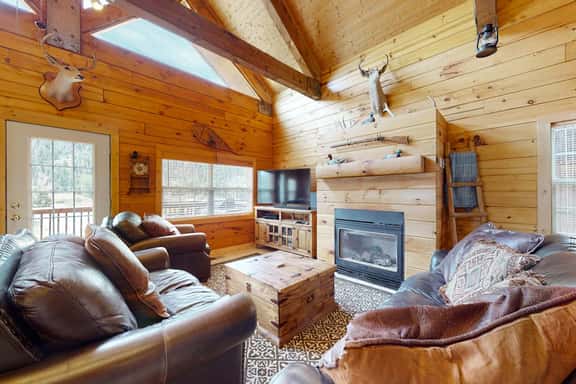 Hideaway on High - Image 1
