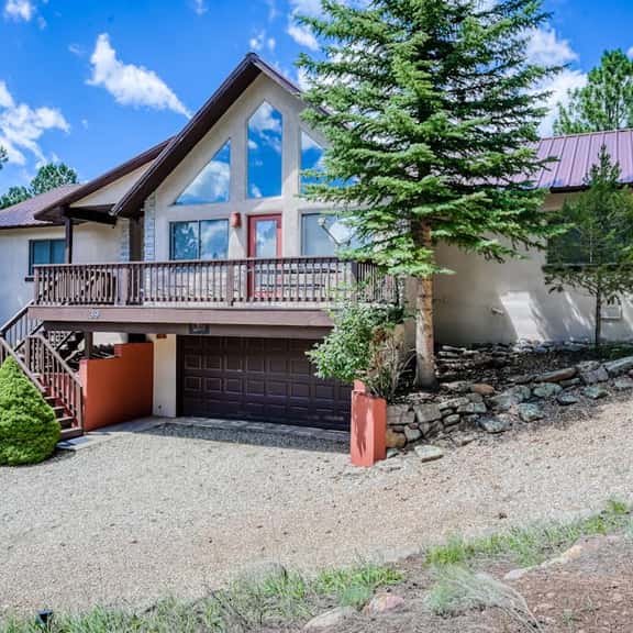 Merz Mountain Hideaway - Image 1