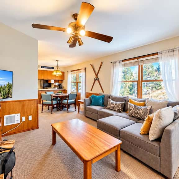 Gold Creek 206 - Image 1