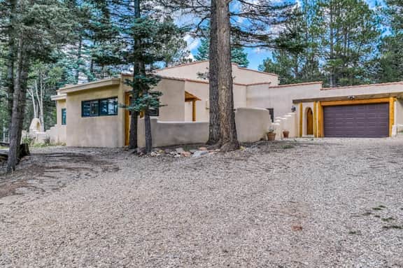 Casa Grande - the Palace in the Pines