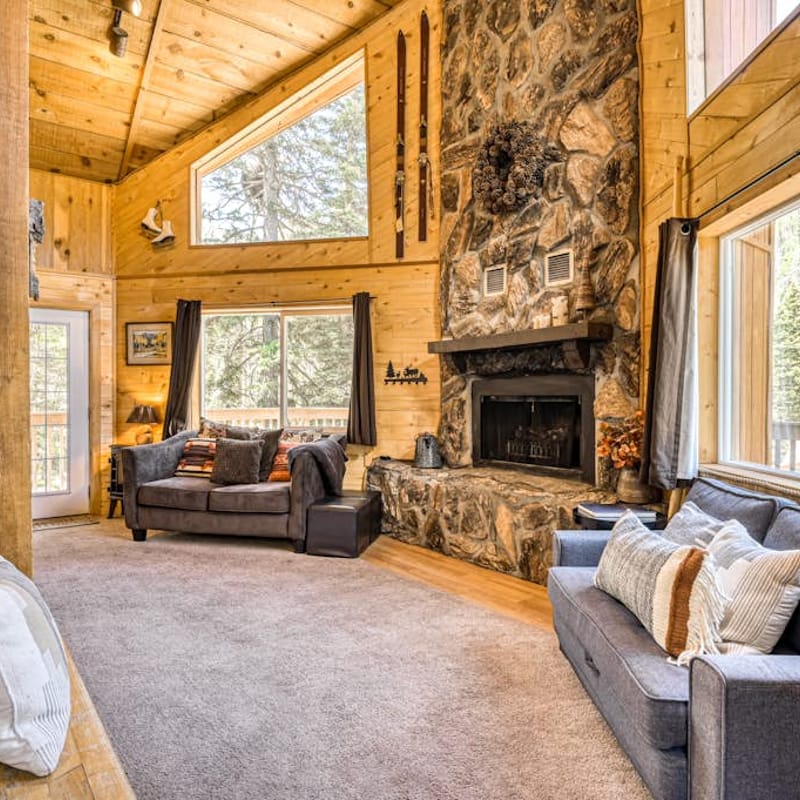 Beaver Pond Chalet
